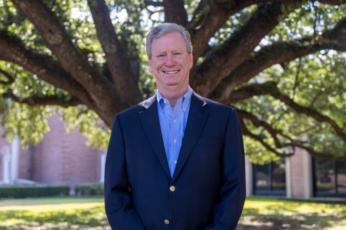 Tom Pace Oak Tree Photoshoot 8 W3 A4556 Large